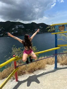 Scarlet_Rosexx My life is very very very good and beautifull Foto