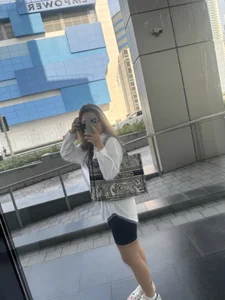 AsianDevi1 Public Pic 9