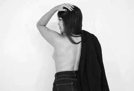 CamilaSofiia Midnight editorial🖤🤍 Foto