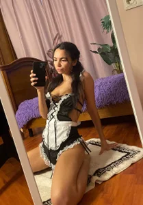 MioFlare Ready to tease?🦁 Hình 4