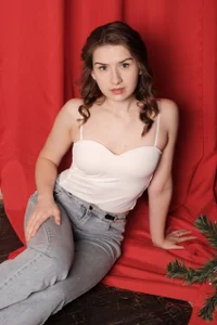 JosieNadile ✨ Soft light and me Pic 4