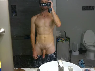 Clint12344 Public Immagine 