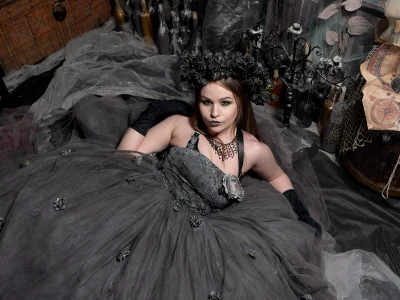 ErikaLust Halloween Preview Poză 2