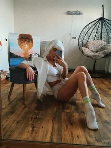 amilia-sexygirl 🩷🩷🩷))) Pic 4