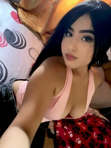 Luna__Velvett_ Public . fénykép