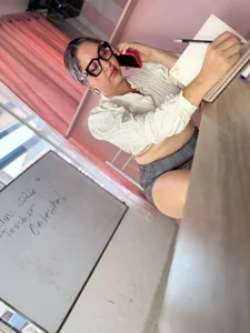 miss teacher 👠👩🏼‍🏫 de Celestesexx_ Foto 6