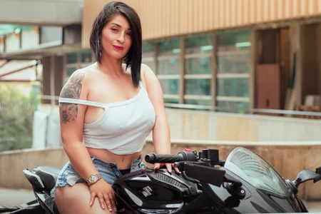 Zdjęcia karenlennox1 Motocicle:  9