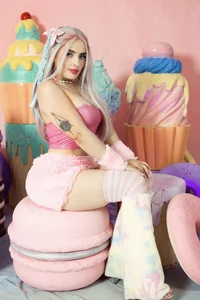 A Sweet Danger 🍭🎃 od _giggy_2  6 snímek