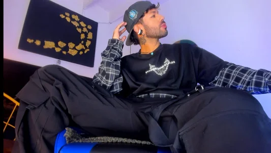 arley de LatinMilk_  8 photos