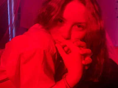 foxy_tease_ What do you see in my eyes?👀🔥 Immagine  3