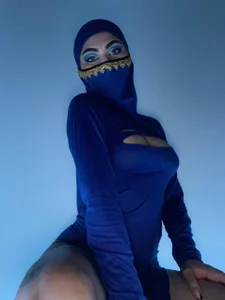 jenna_eyesss sexy girl Pic 4