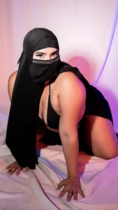 alaya_ale ❤︎ Pic 2