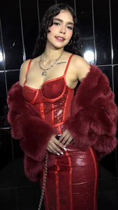 Emma_Cooper_Girl Night out photoshoot Foto 2