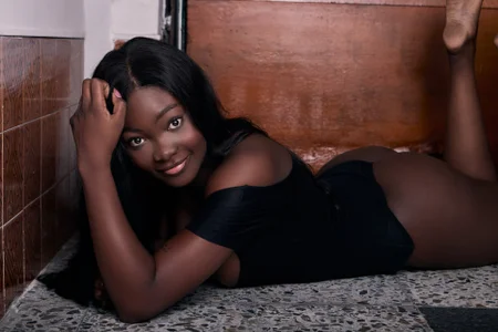 amber_maxwell Shall we play together? Pic 9