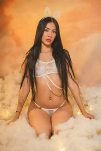 AbbieJoness_ kullanıcısının Angelic 🤍 albümü -  6 fotoğraf