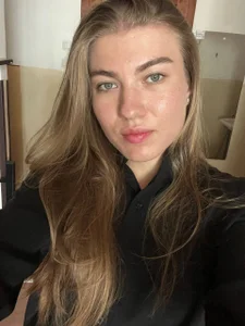 PolinaBlond Public Pic 5