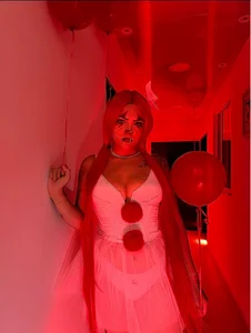 Let us devour ourselves in the deep darkness de karol_green_ Foto