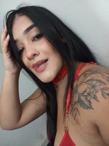 Naomy_Reiden Very hot 🔥 Pic 6