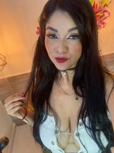 little red riding hood 🥵 de MarianaMontezz Foto