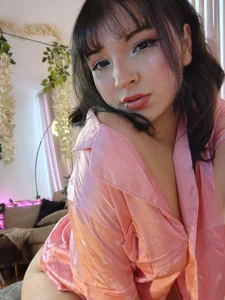 Sophi_Velvet_ Public Gambar 6