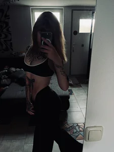 Lea-Marie Public slika 4