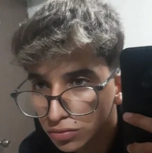 Kaiser_scriptn ✨ Seksikuva 1