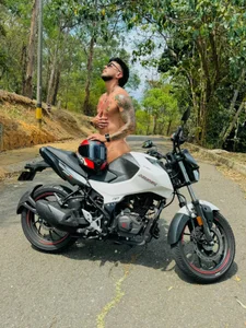 LiamUribe Public Pic 5