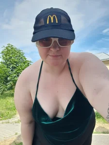 ass_gives went for a walk Pic 5