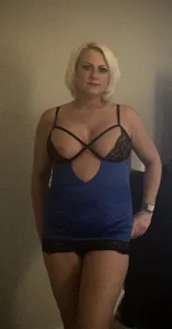 TiffaneyLove Public Pic 3