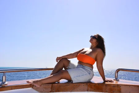 CelesteBailey Vacation 🌊🔥 Pic 6