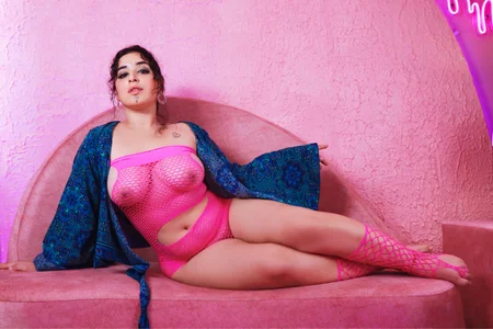 sophiaamethystt Get a little more Pic 4