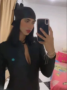 KyllieMarshall: 👸🏻🫧🫶🏼 ( фото)