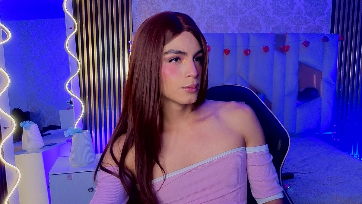 LIHIAN_TAY Trending Pic 5927