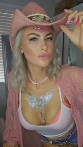 DeliciousDeeX Yeeehaaa Cowgirl Pic 5