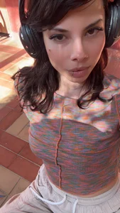 Isalove99 Public Pic 4