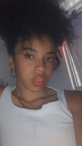 EmmaLovve Public Billede 4