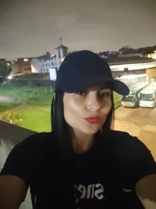 CharlotteCottin Sexy Charlotte Immagine  2