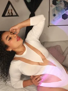 Alizon_1 Sexy girl 💋 Pic 2