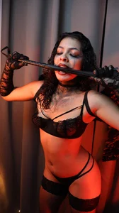 Badgirl 😈 de _Bella_Beth_  5 Imagens