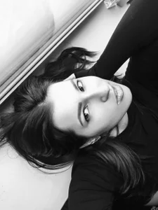 Peneloppa_Star Public Foto