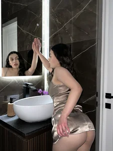 MiaBlisss_ Miror Pic