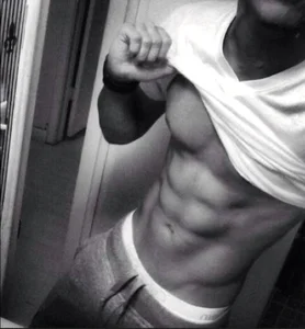 alash2arのجسم فحل عربيの枚の写真