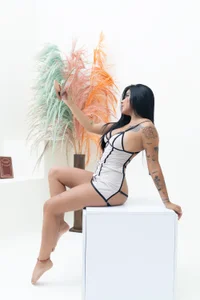 ValerieRivera Withe Desire 🤍 Hình 4