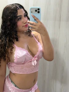 mia_cataleiya are you ready for him to appear in your dreams ? 🥴 Foto 7