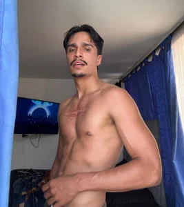 Axxel_Monroy 🔥 Hot & Handsome slika 3