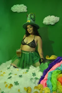 sophiaamethystt Saint Patrick March 17th Pic 5