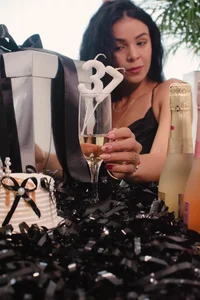 fabiana_rodriguez I would love for you to be my gift. Pic 6