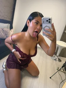 Scarlett_Rios 😈😈 Bilde 3
