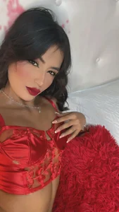 emilyadams0 goddess and sexy Pic 2