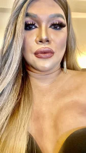 InsatiableSexQueenPublic Bild 3